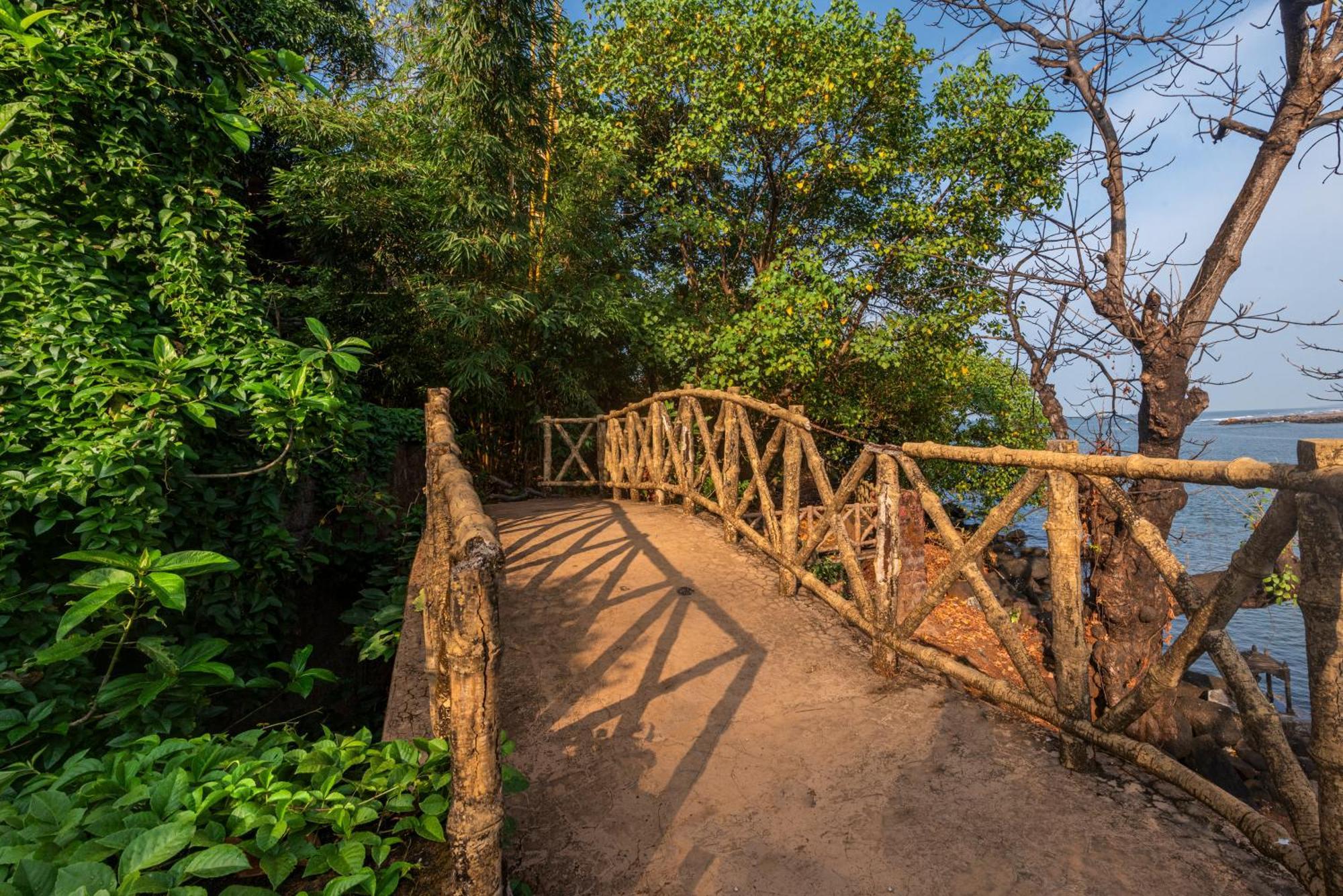 Saffronstays Athaang, Dapoli Ānjarle Dış mekan fotoğraf